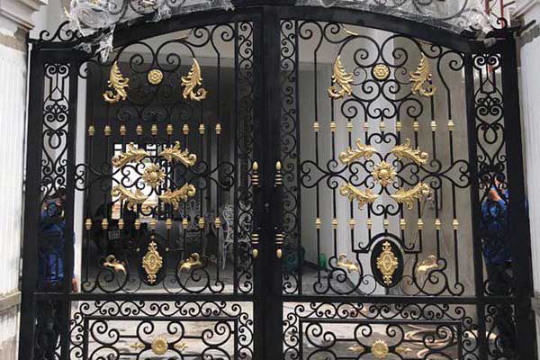 Những mẫu Cổng nhà đẹp xu hướng mới 2021 không nên bỏ qua