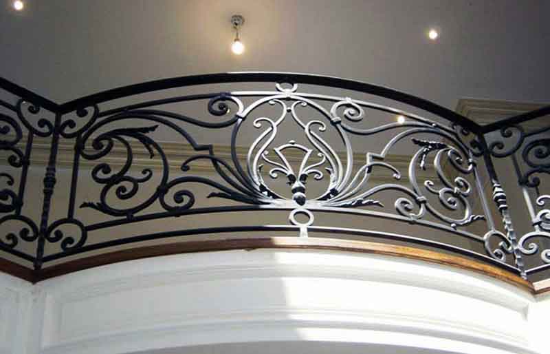 Thi công lan can sắt mỹ thuật đẹp giá rẻ tại TPHCM