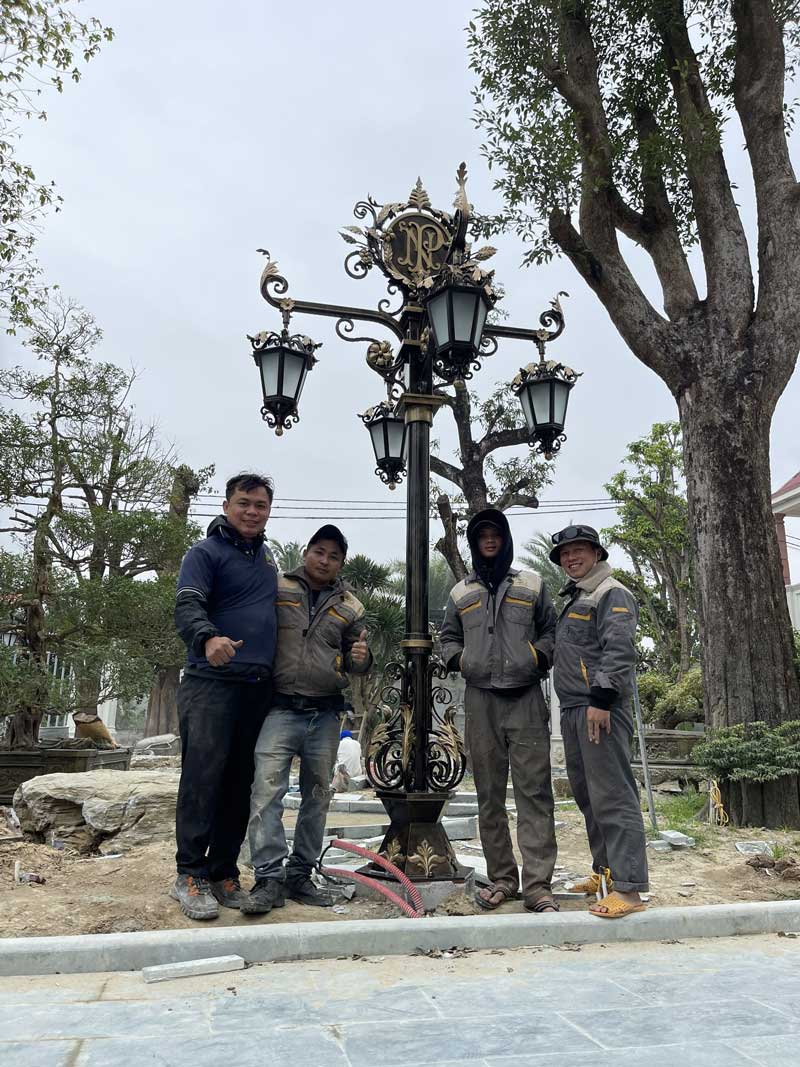 Đèn trang trí số 1